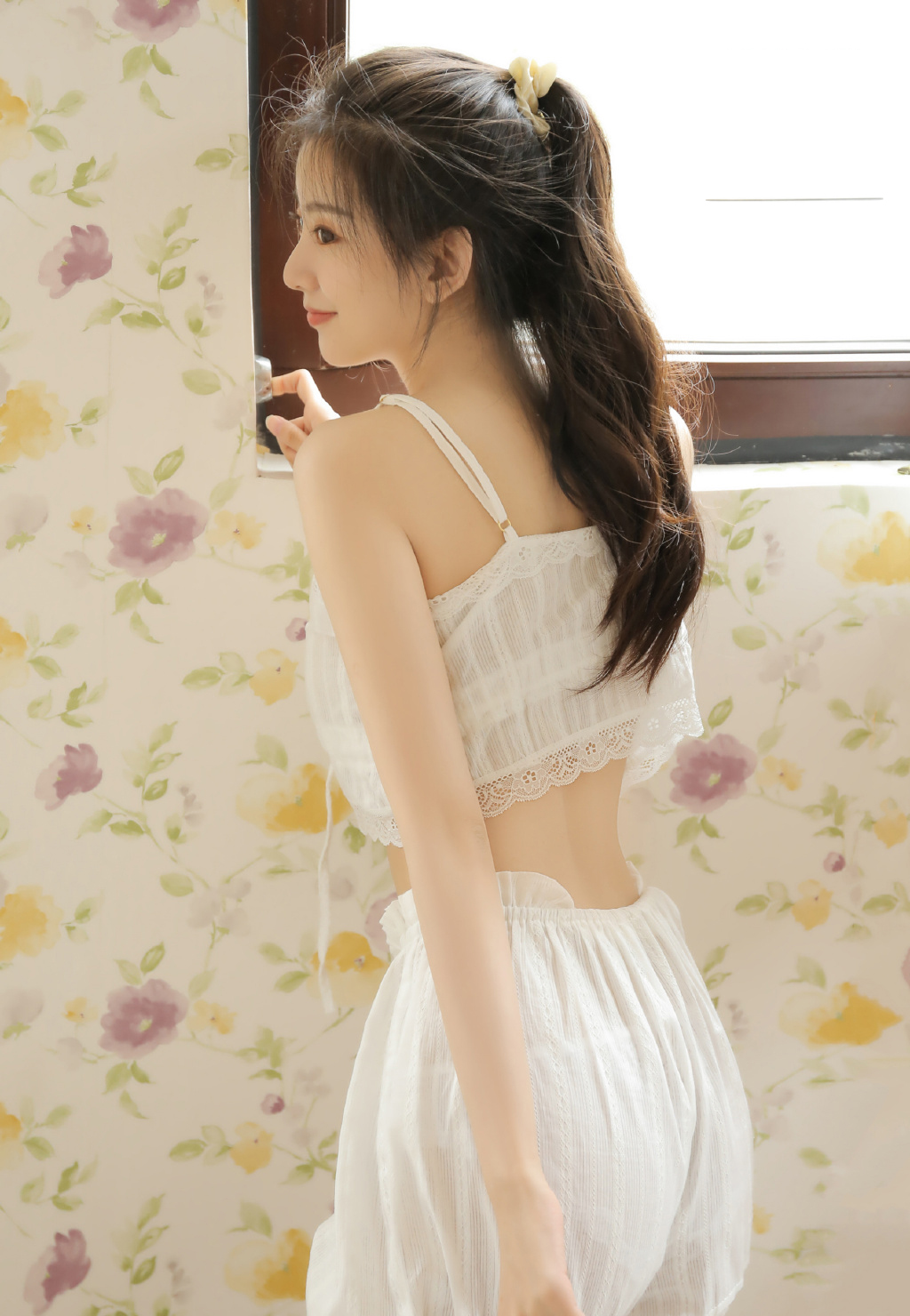 初恋感嫩模居家写真 - 治愈系少女私房影像